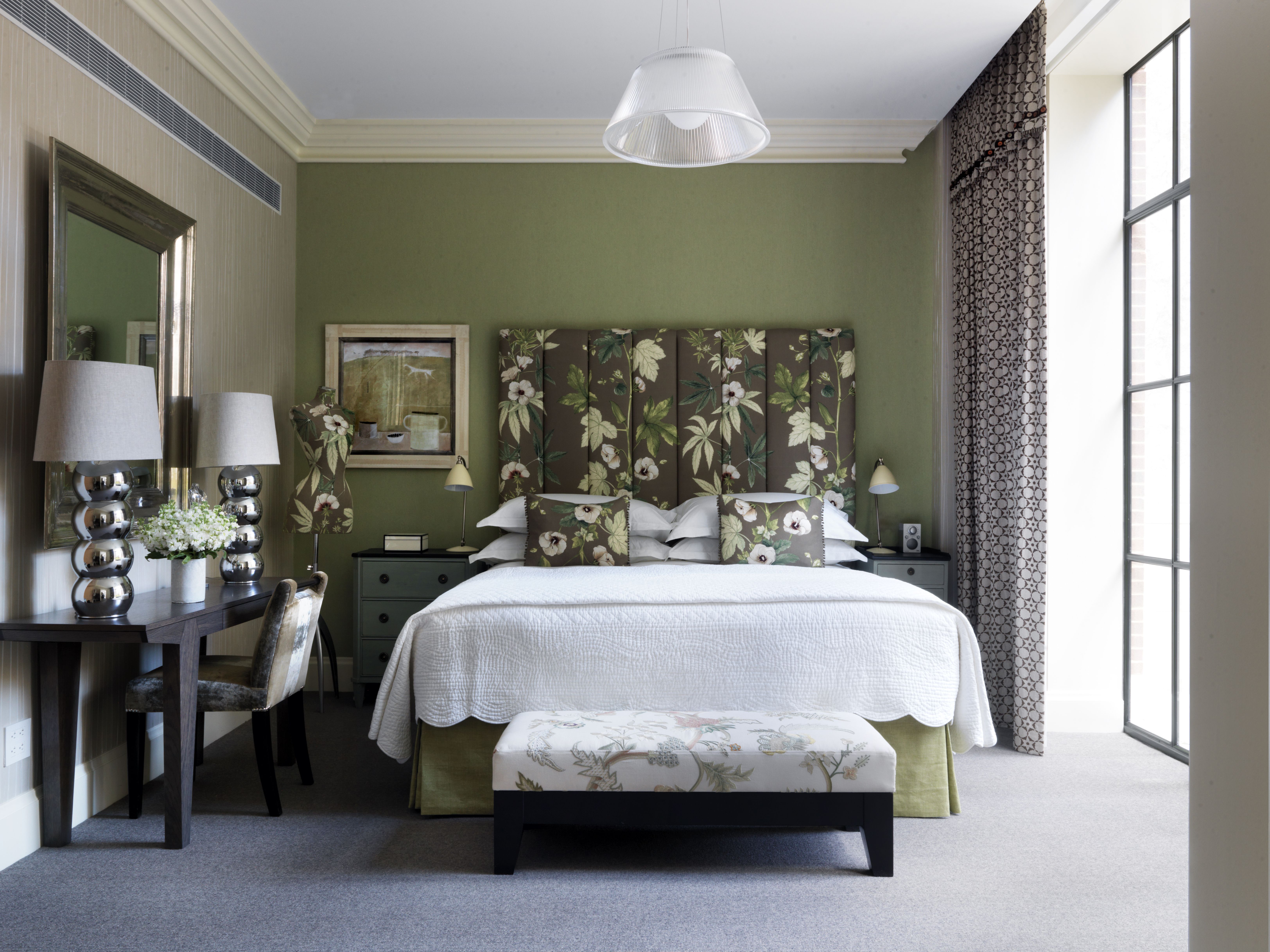 Meadow Suite is situated on the hotel’s second floor adjacent it's outdoor balcony is home to a true native woodland meadow with an array of native flowering plants, creating a loose and unstructured yet colorful and vibrant template.
